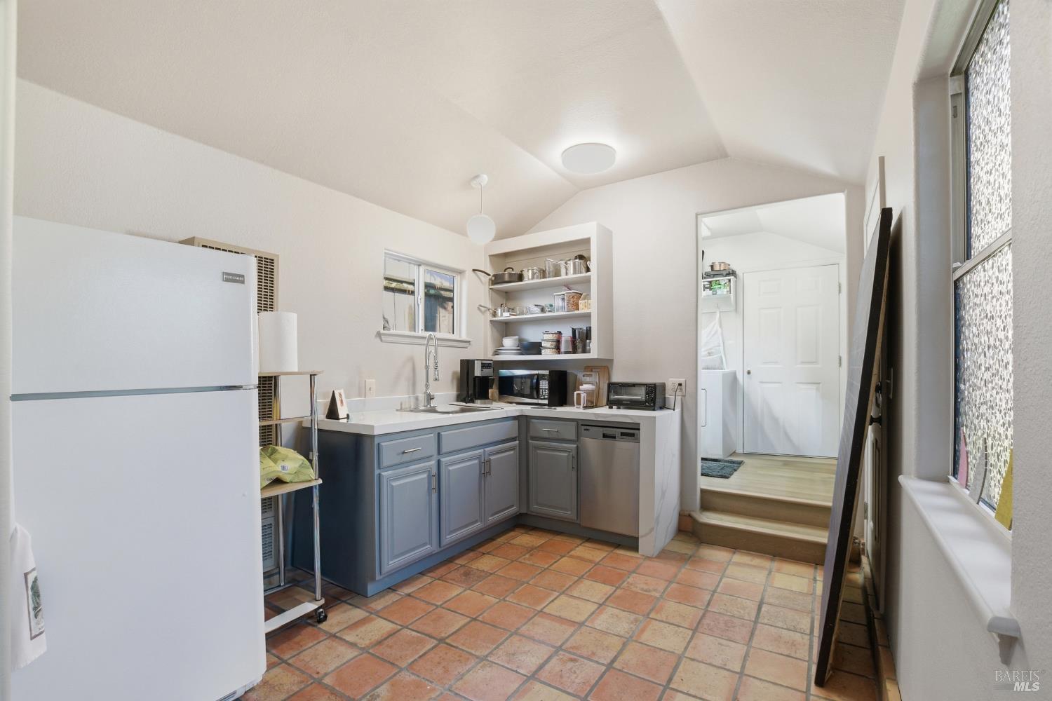 1433 Oak Avenue St. Helena CA 94574