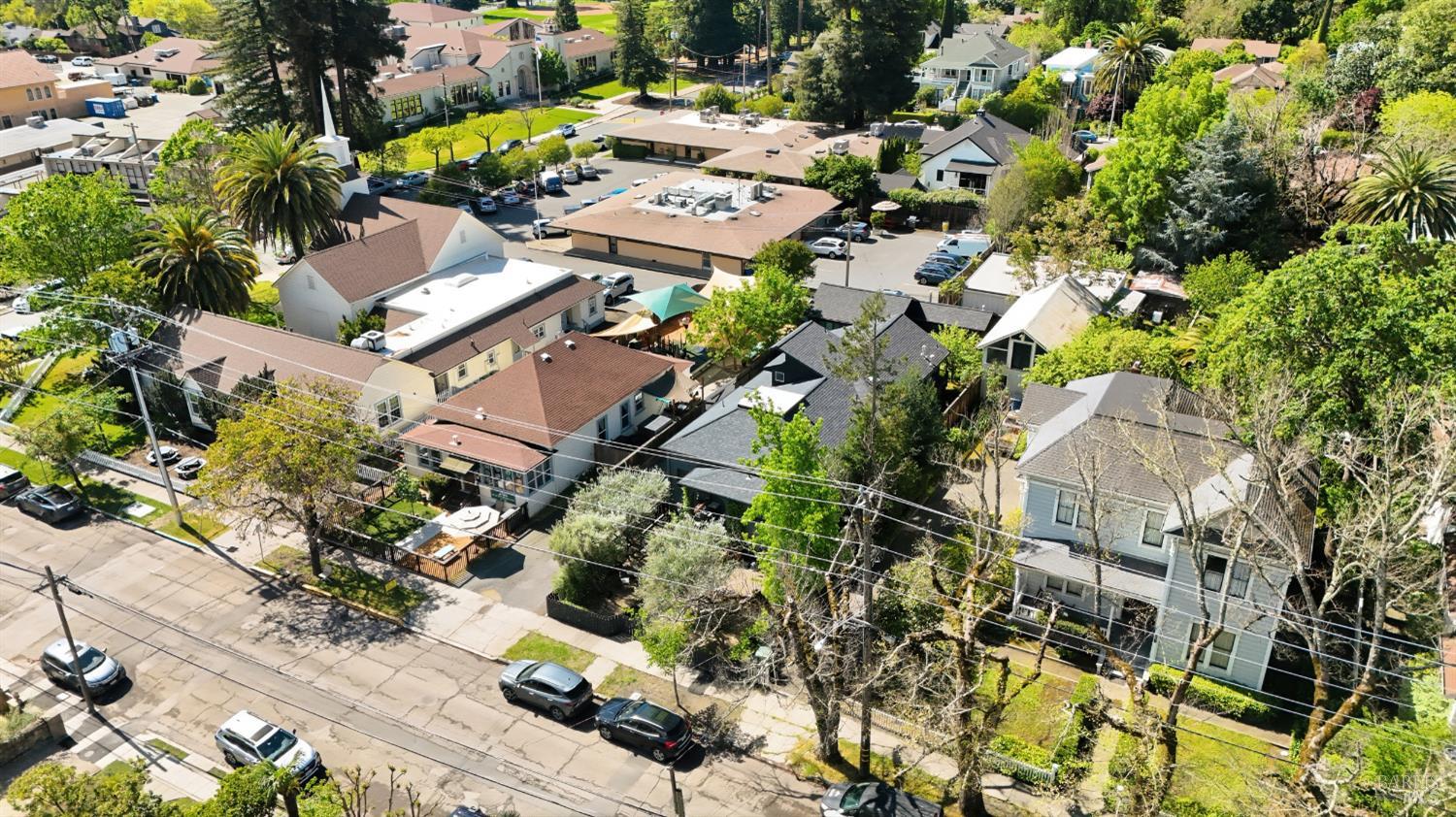 1433 Oak Avenue St. Helena CA 94574