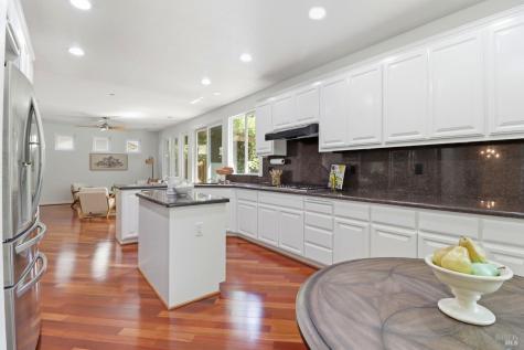 130 Chesapeake Lane Novato CA 94949