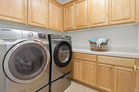 130 Chesapeake Lane Novato CA 94949