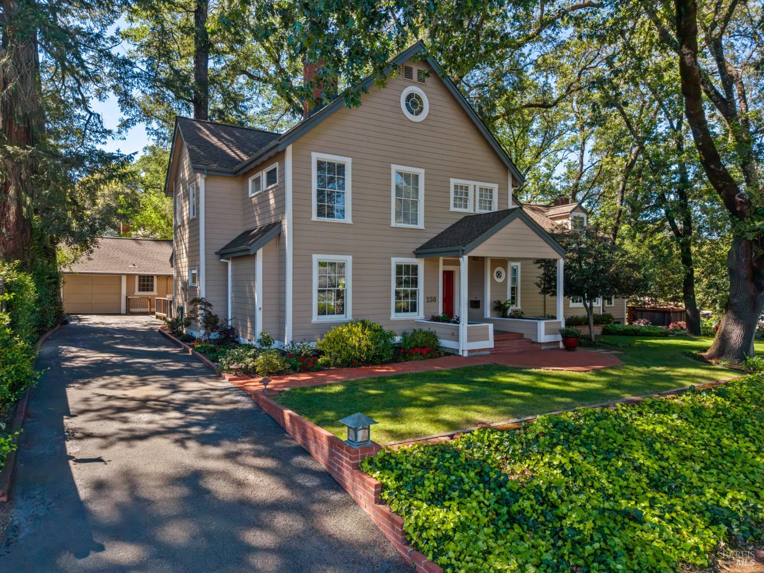 250 N Hope Street Ukiah CA 95482