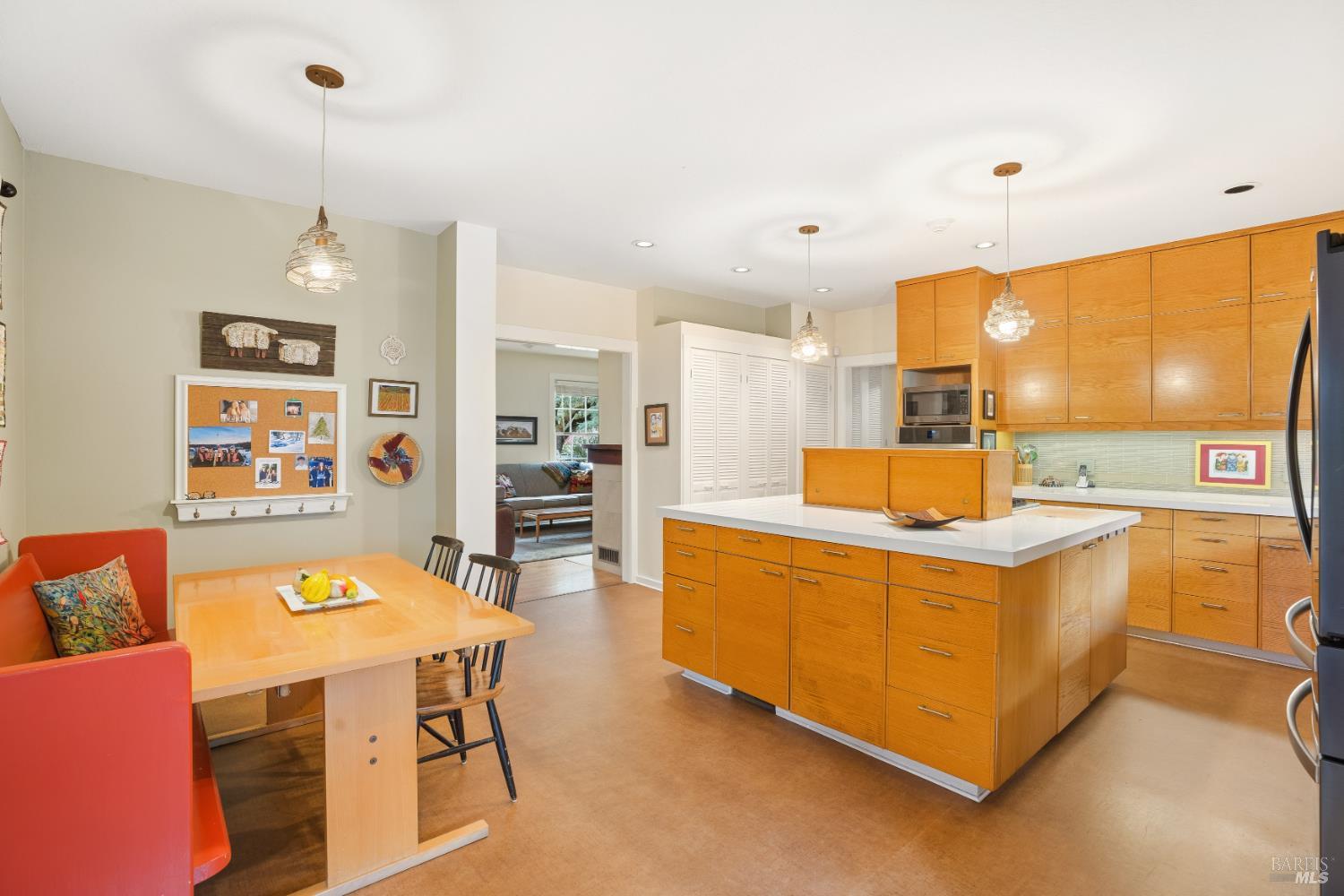 250 N Hope Street Ukiah CA 95482