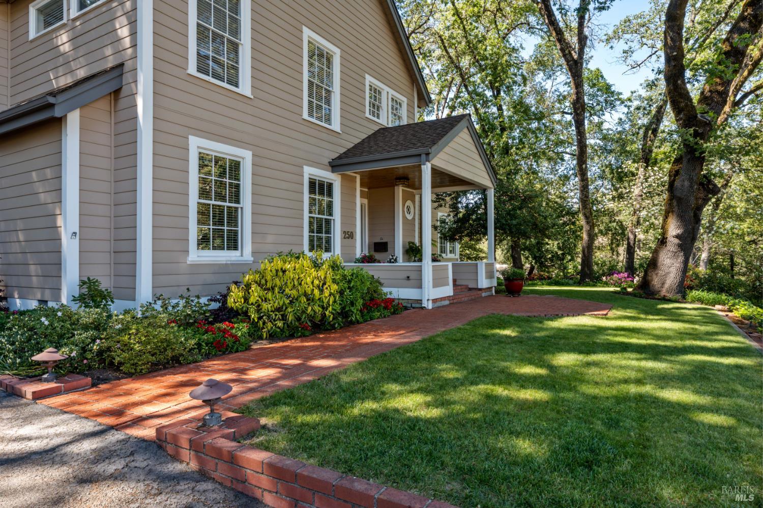 250 N Hope Street Ukiah CA 95482