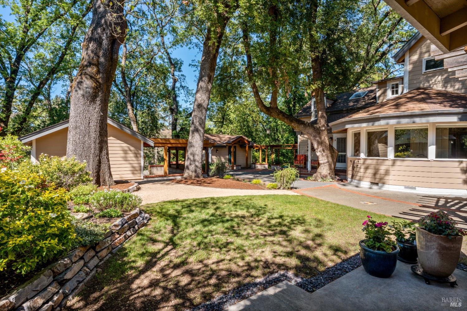 250 N Hope Street Ukiah CA 95482