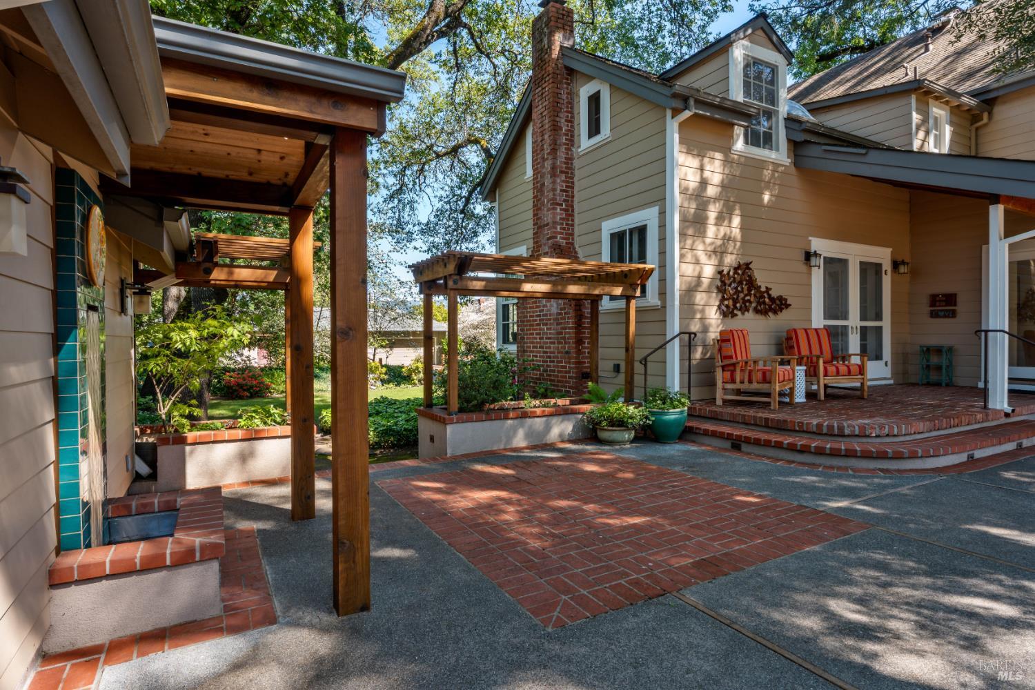 250 N Hope Street Ukiah CA 95482