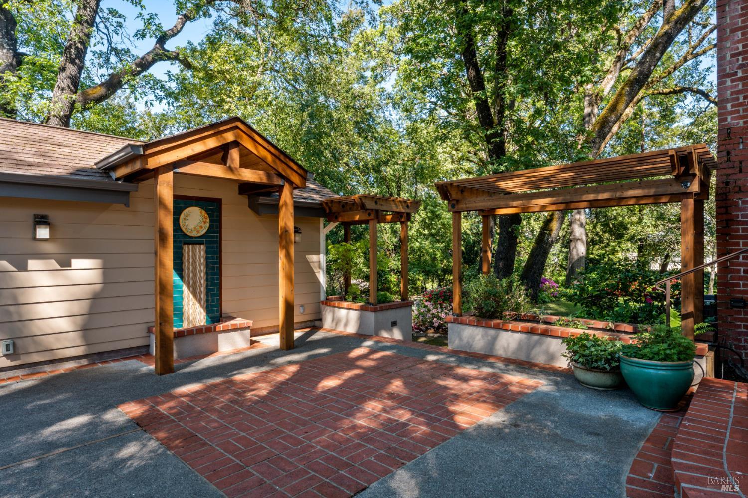 250 N Hope Street Ukiah CA 95482