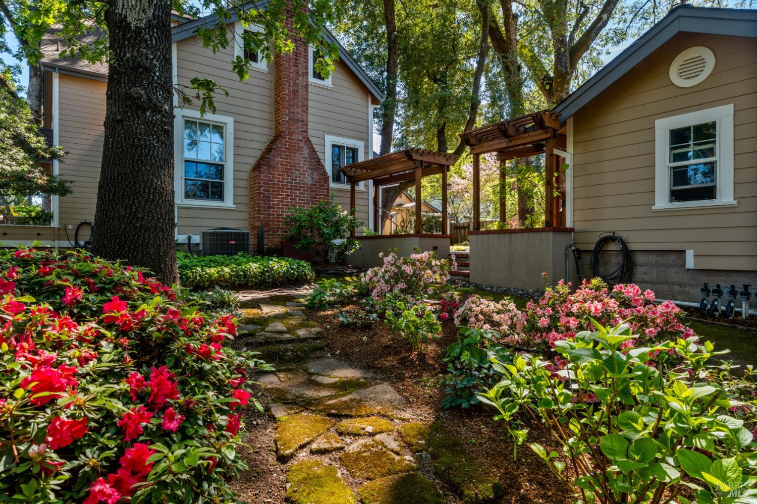 250 N Hope Street Ukiah CA 95482