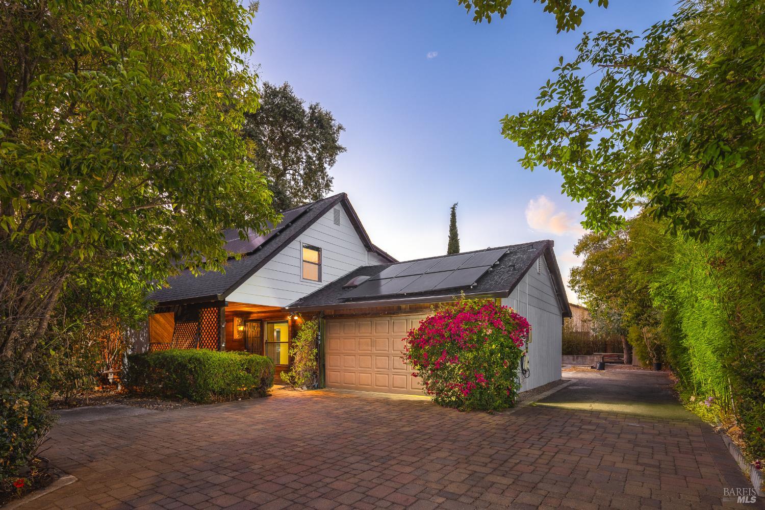 605 Curtin Lane Sonoma CA 95476