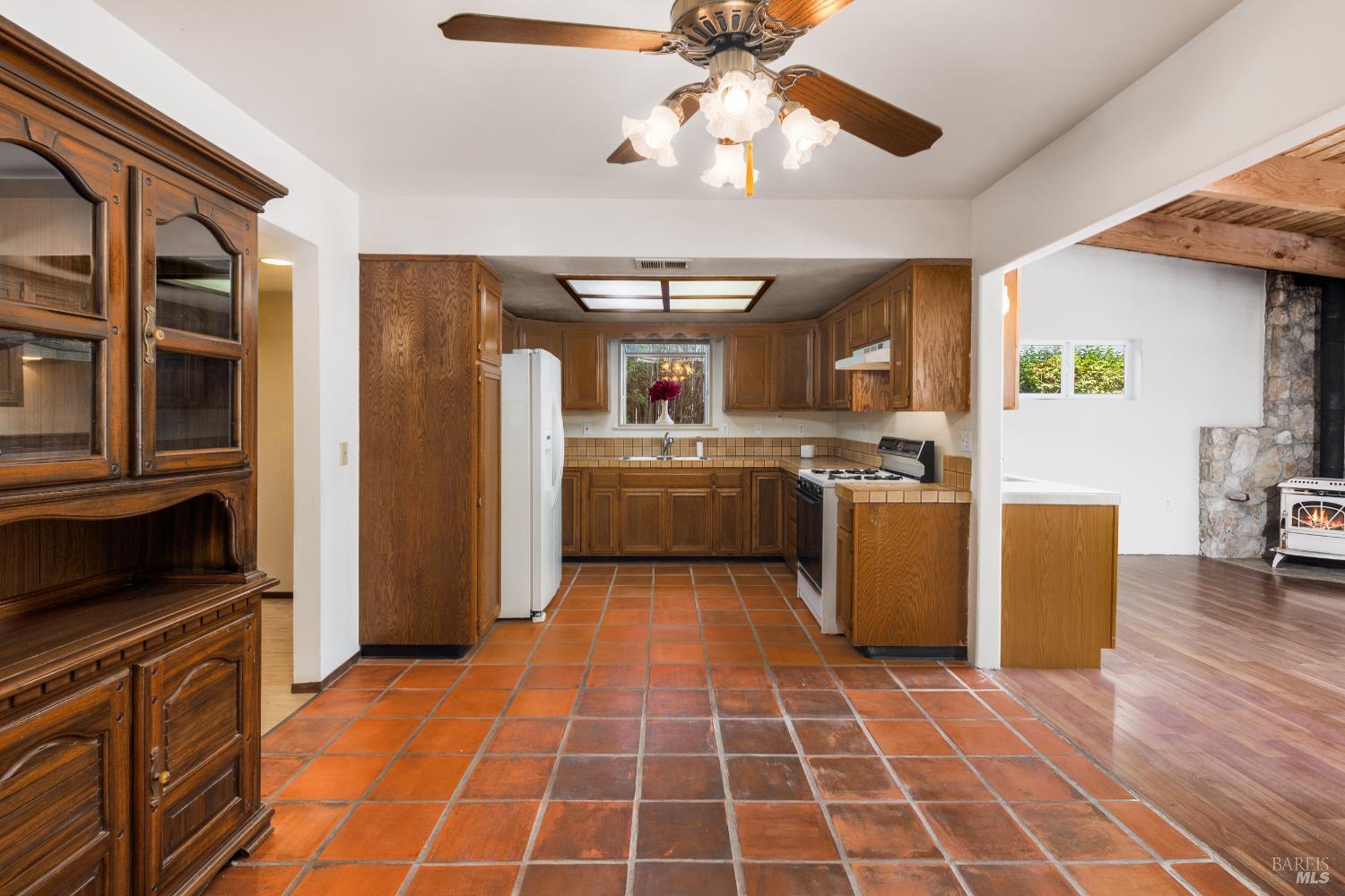 605 Curtin Lane Sonoma CA 95476