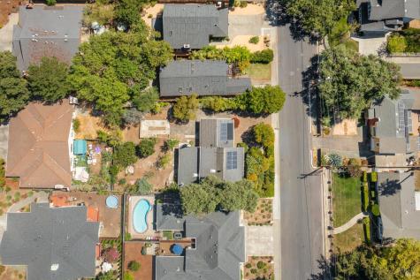 605 Curtin Lane Sonoma CA 95476