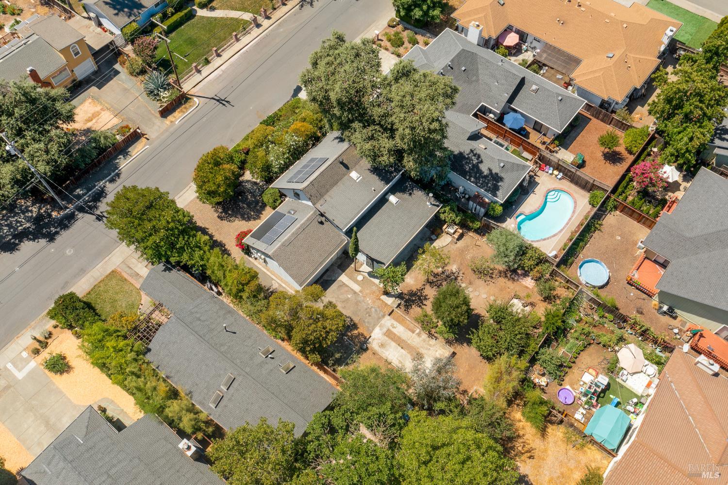 605 Curtin Lane Sonoma CA 95476