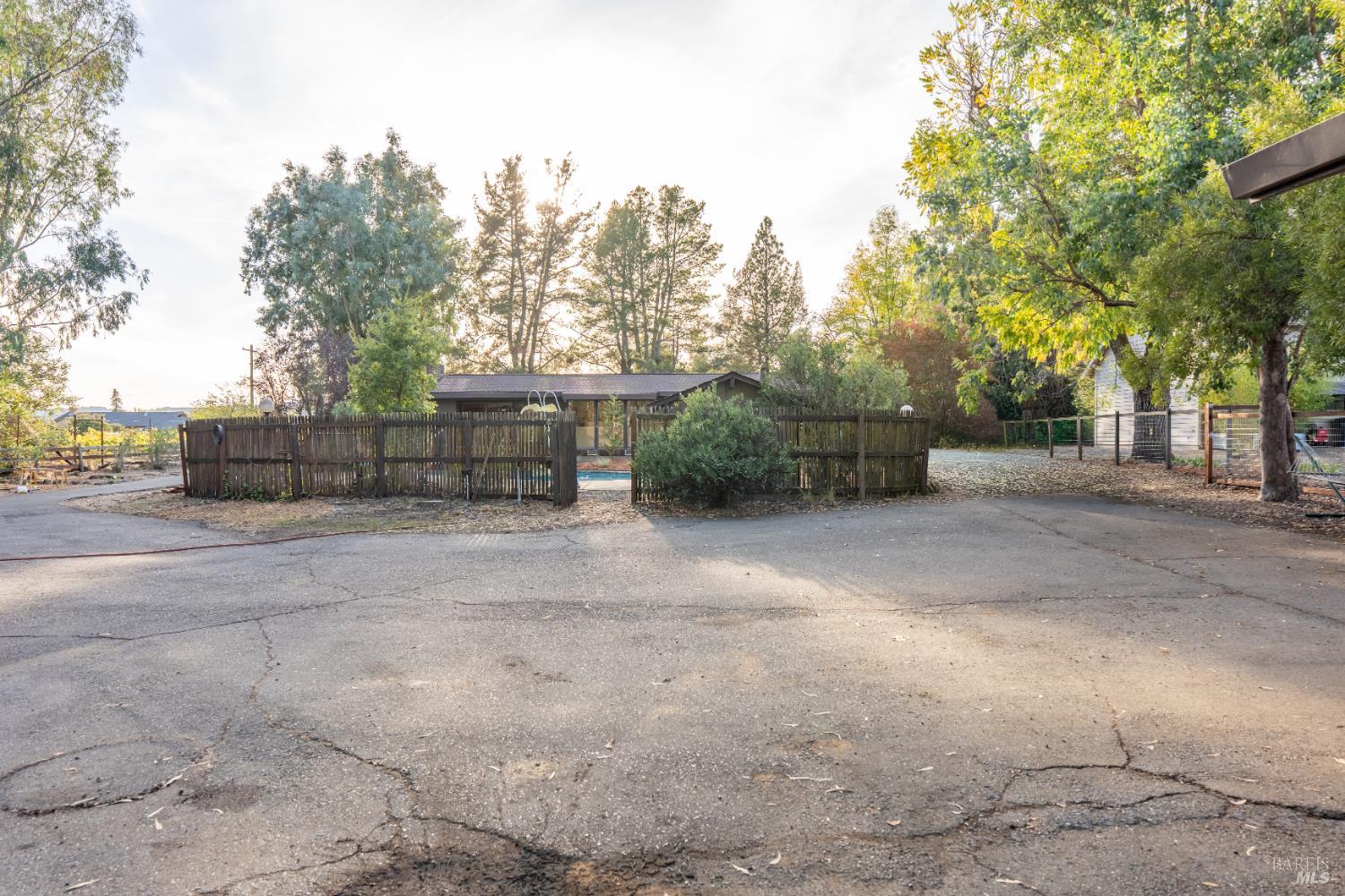 19409 Olive Avenue El Verano CA 95476