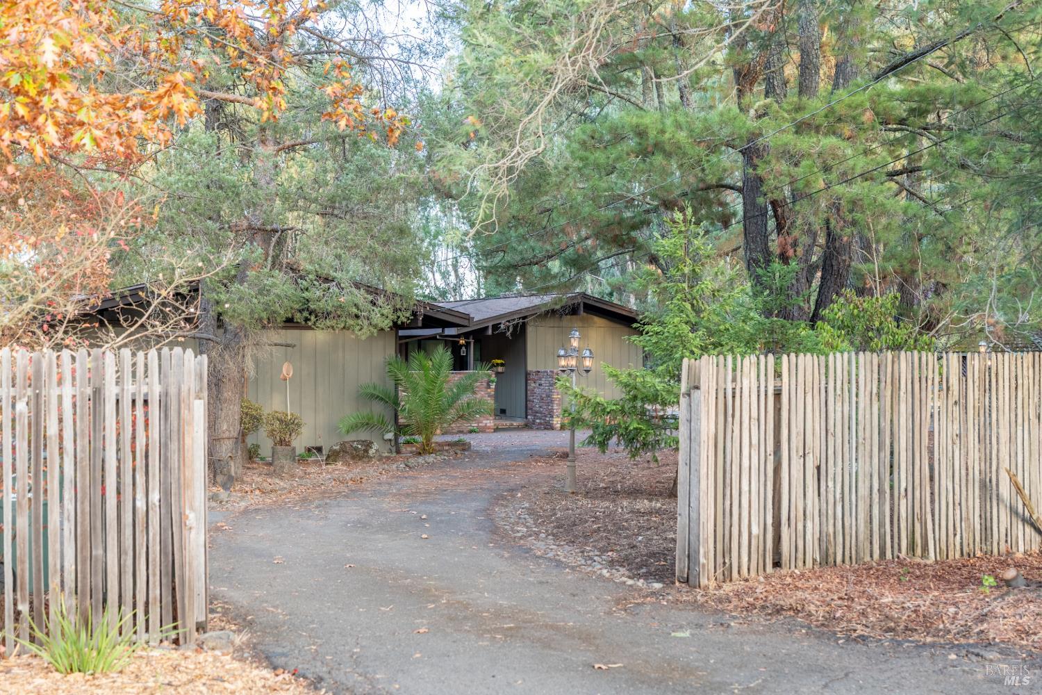 19409 Olive Avenue El Verano CA 95476