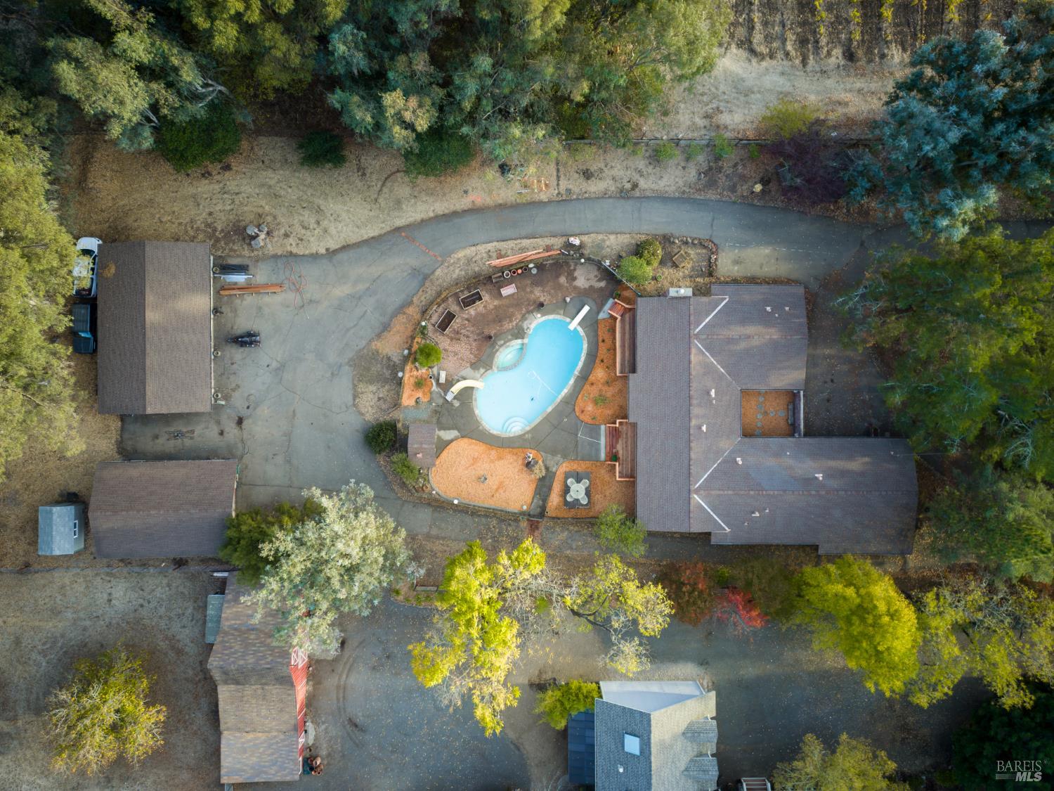 19409 Olive Avenue El Verano CA 95476