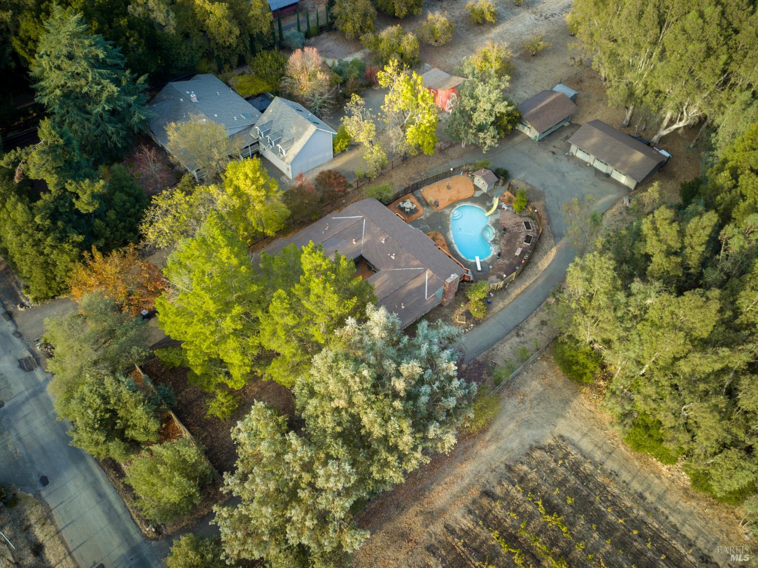 19409 Olive Avenue El Verano CA 95476