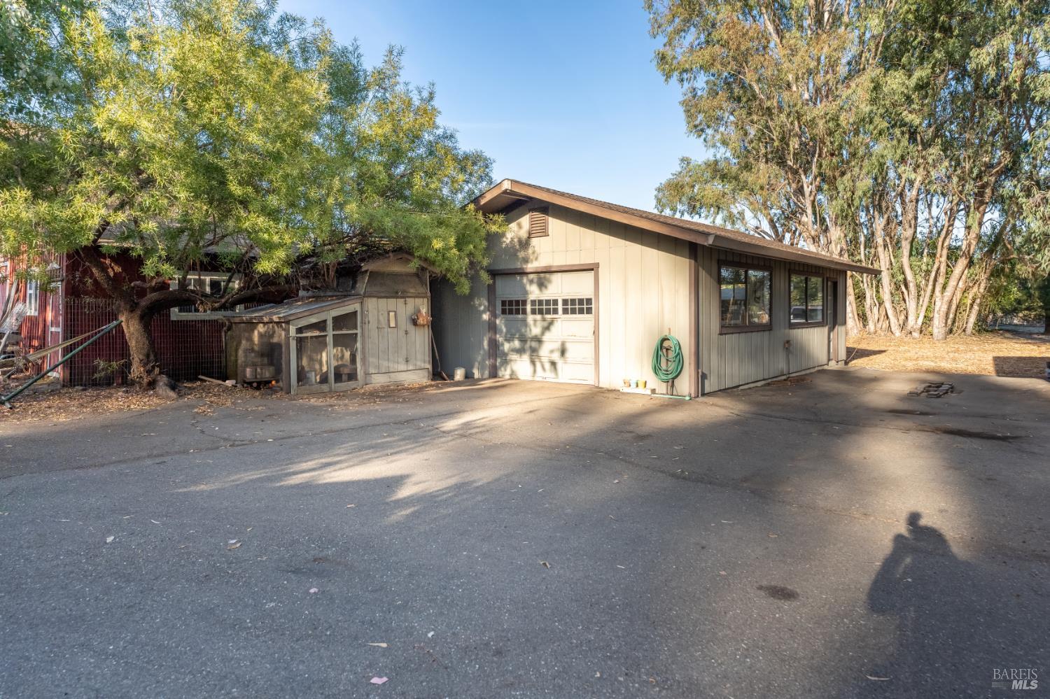 19409 Olive Avenue El Verano CA 95476