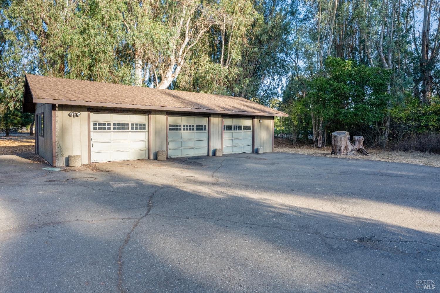 19409 Olive Avenue El Verano CA 95476