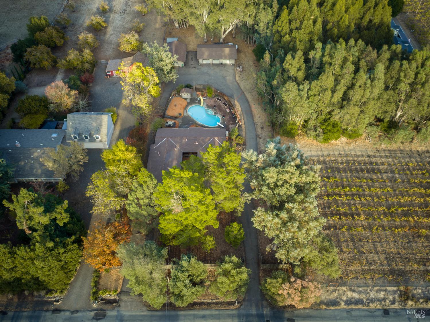 19409 Olive Avenue El Verano CA 95476