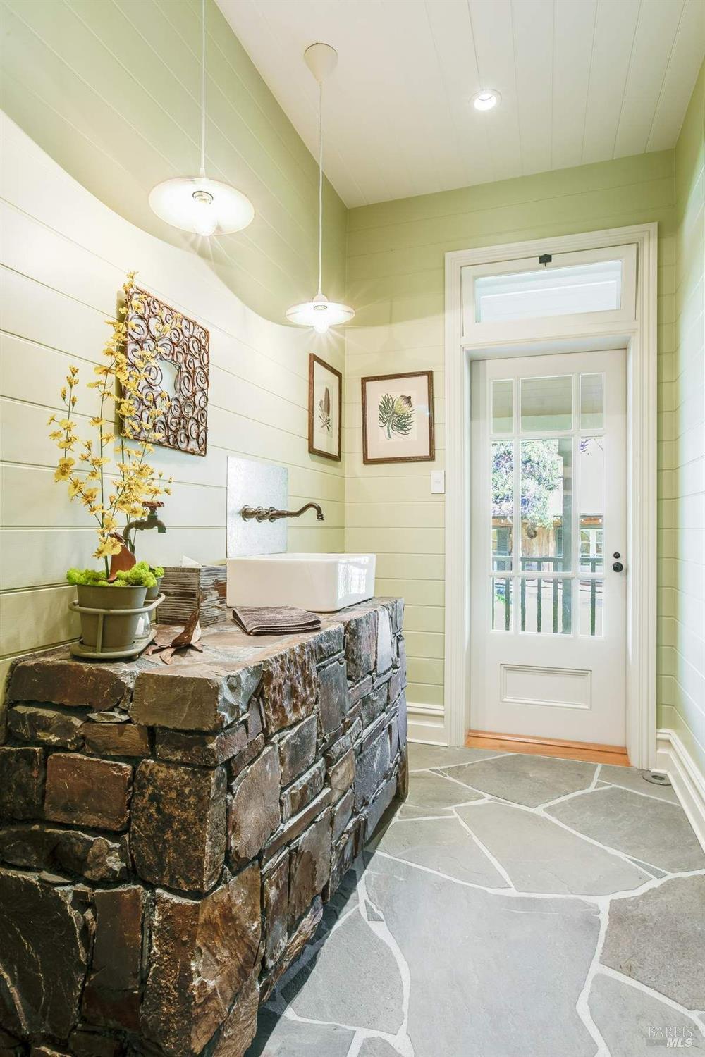 3820 Warm Springs Road Glen Ellen CA 95442
