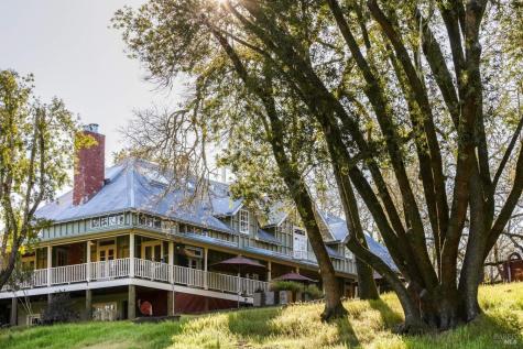 3820 Warm Springs Road Glen Ellen CA 95442