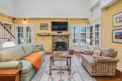 3820 Warm Springs Road Glen Ellen CA 95442