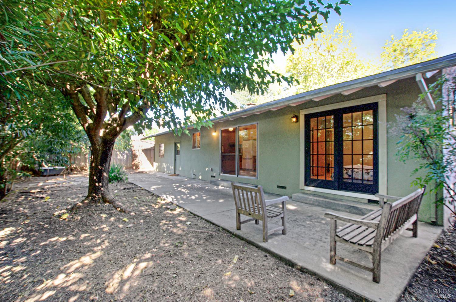346 Lake Street Sonoma CA 95476