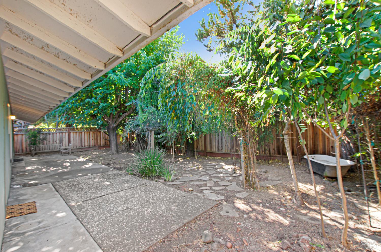 346 Lake Street Sonoma CA 95476