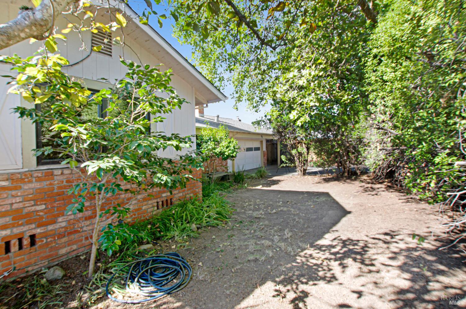 346 Lake Street Sonoma CA 95476