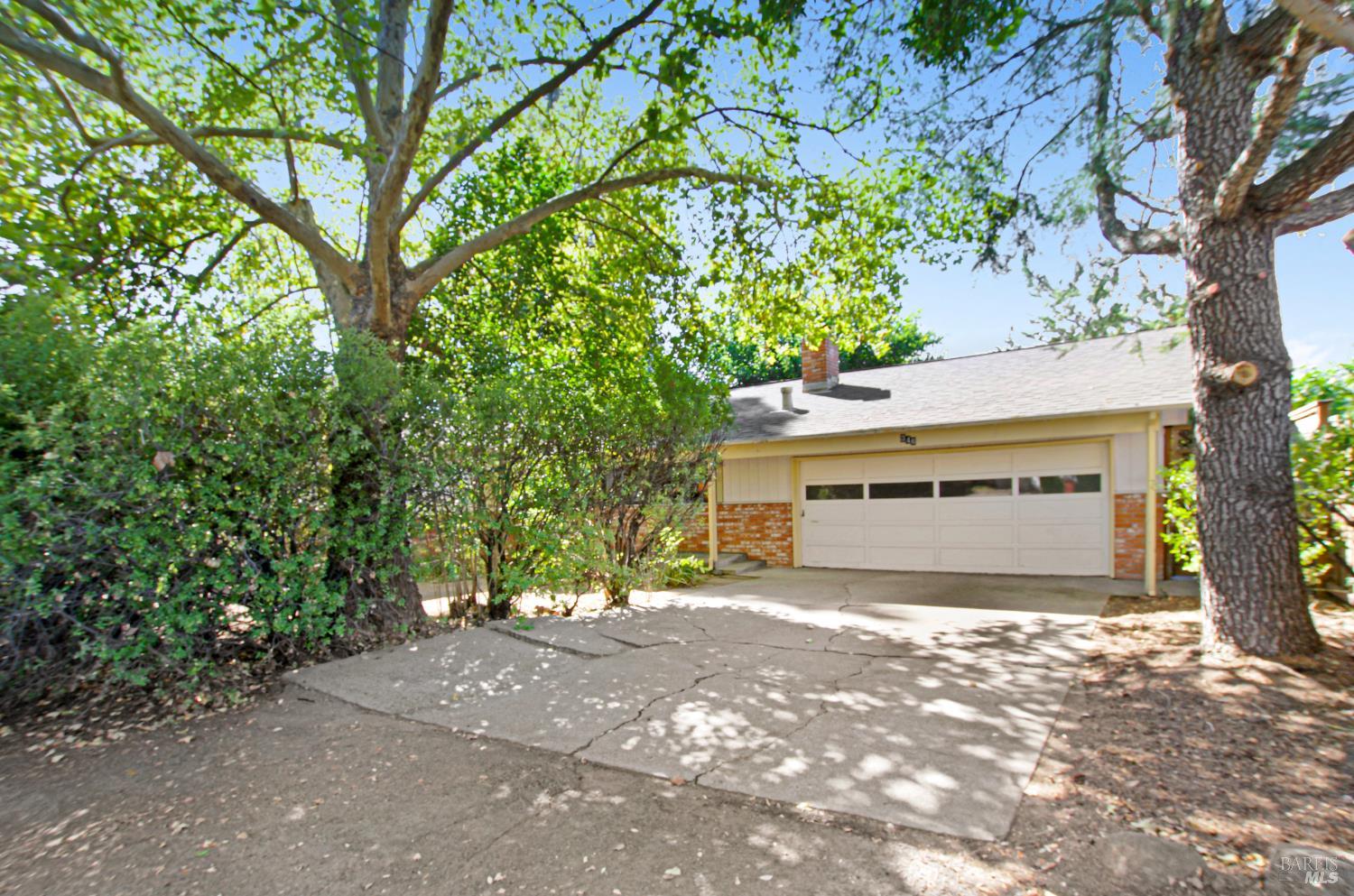 346 Lake Street Sonoma CA 95476