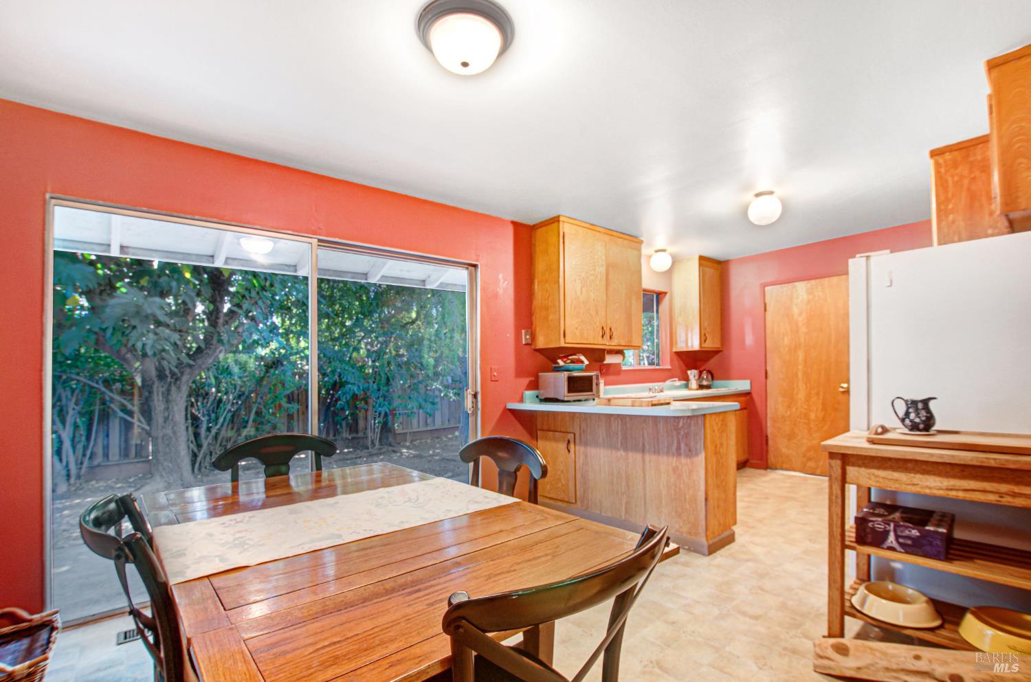 346 Lake Street Sonoma CA 95476