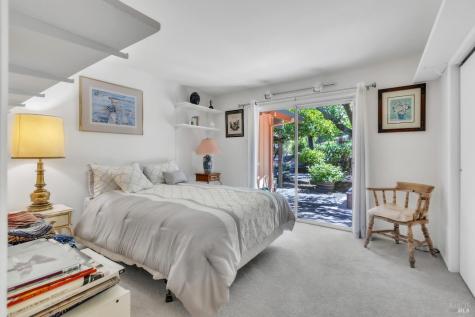 4552 Belmont Court Sonoma CA 95476