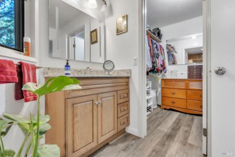 4552 Belmont Court Sonoma CA 95476