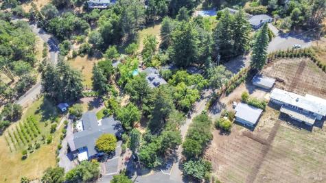 4552 Belmont Court Sonoma CA 95476