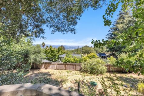 4552 Belmont Court Sonoma CA 95476