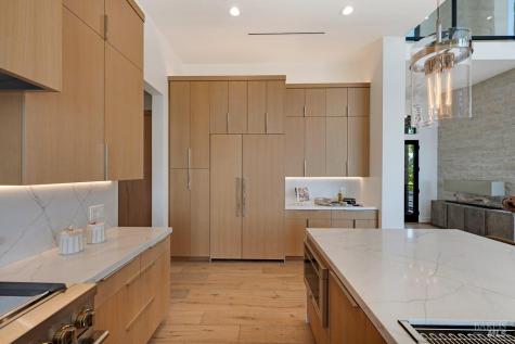2240 Newgate Court Santa Rosa CA 95404