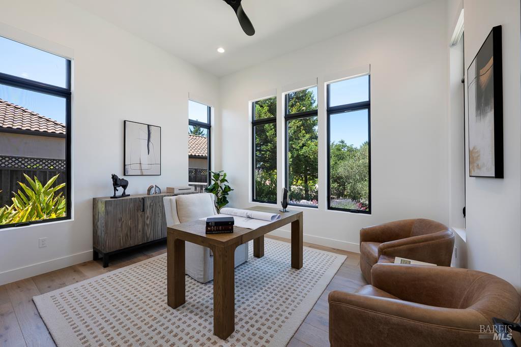 2240 Newgate Court Santa Rosa CA 95404