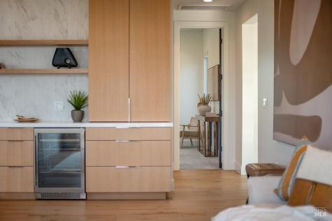 2240 Newgate Court Santa Rosa CA 95404