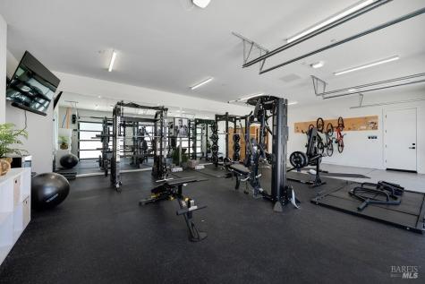 2240 Newgate Court Santa Rosa CA 95404