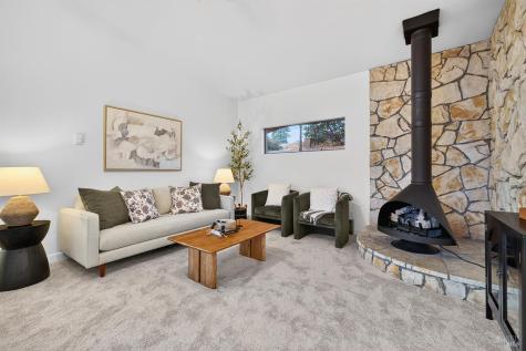 2455 Bloomfield Road Sebastopol CA 95472