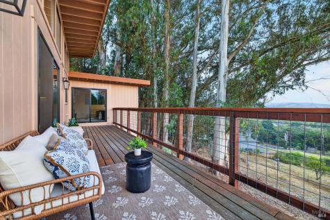 2455 Bloomfield Road Sebastopol CA 95472