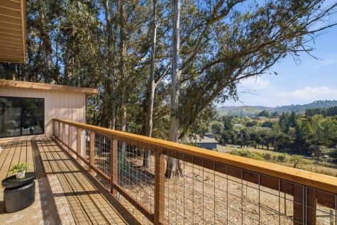 2455 Bloomfield Road Sebastopol CA 95472