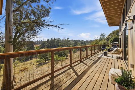 2455 Bloomfield Road Sebastopol CA 95472