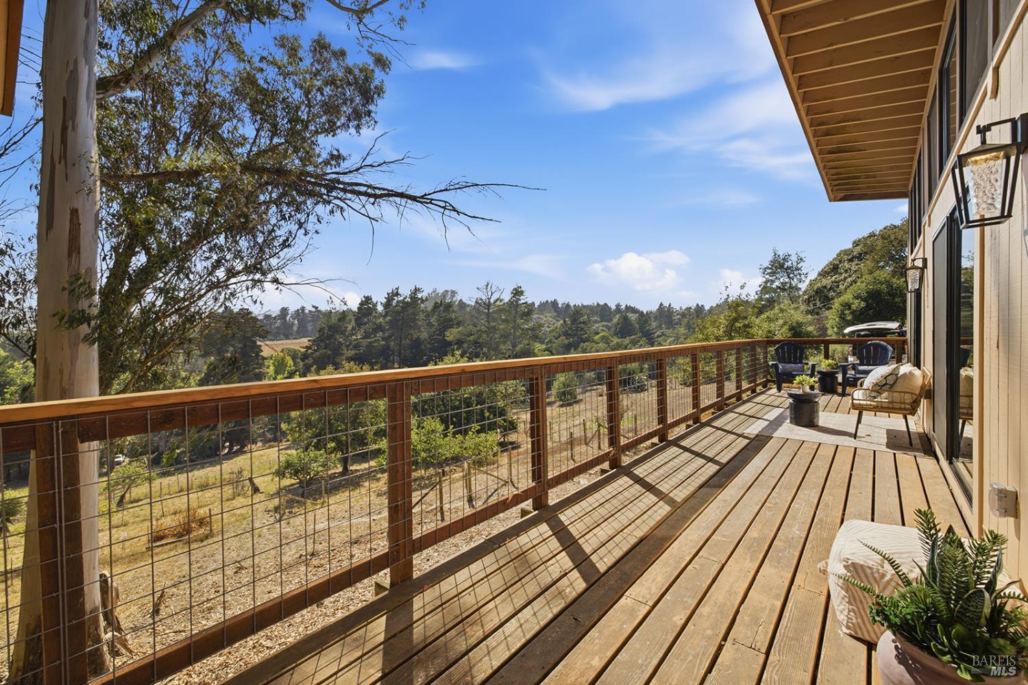 2455 Bloomfield Road Sebastopol CA 95472