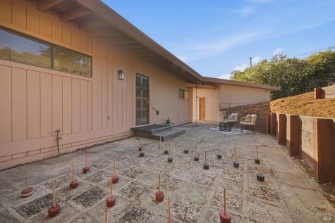 2455 Bloomfield Road Sebastopol CA 95472