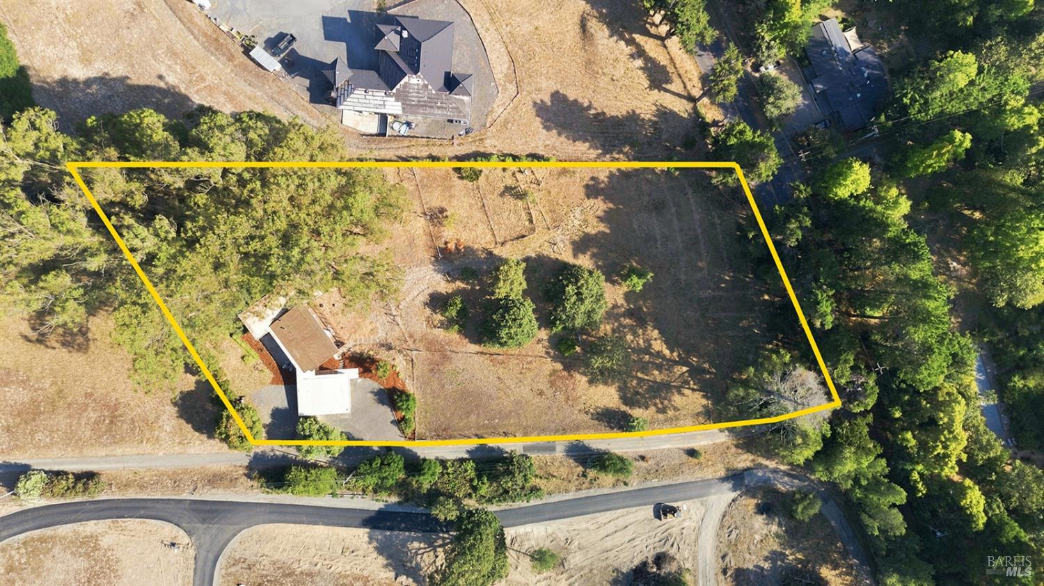 2455 Bloomfield Road Sebastopol CA 95472