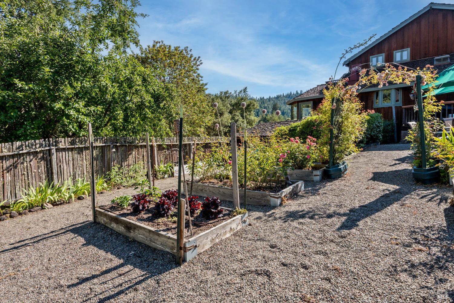 21200 Orr Springs Road Ukiah CA 95482