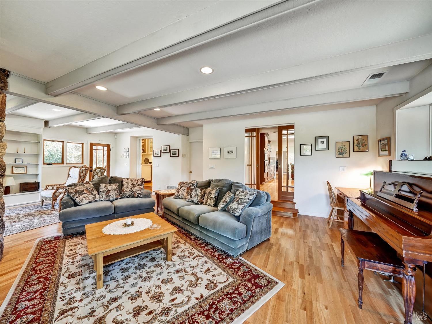 6410 Bennett Valley Road Santa Rosa CA 95404