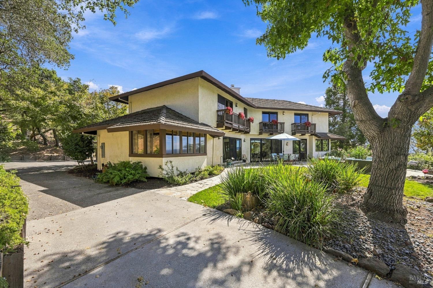 9 Burning Tree Court Napa CA 94558