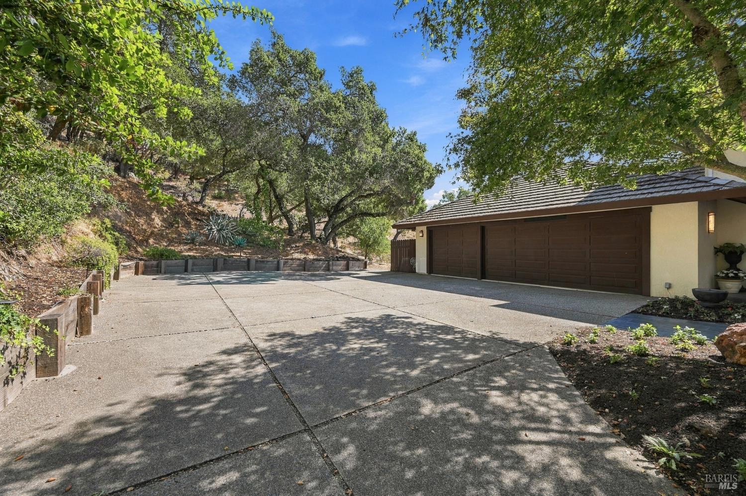 9 Burning Tree Court Napa CA 94558
