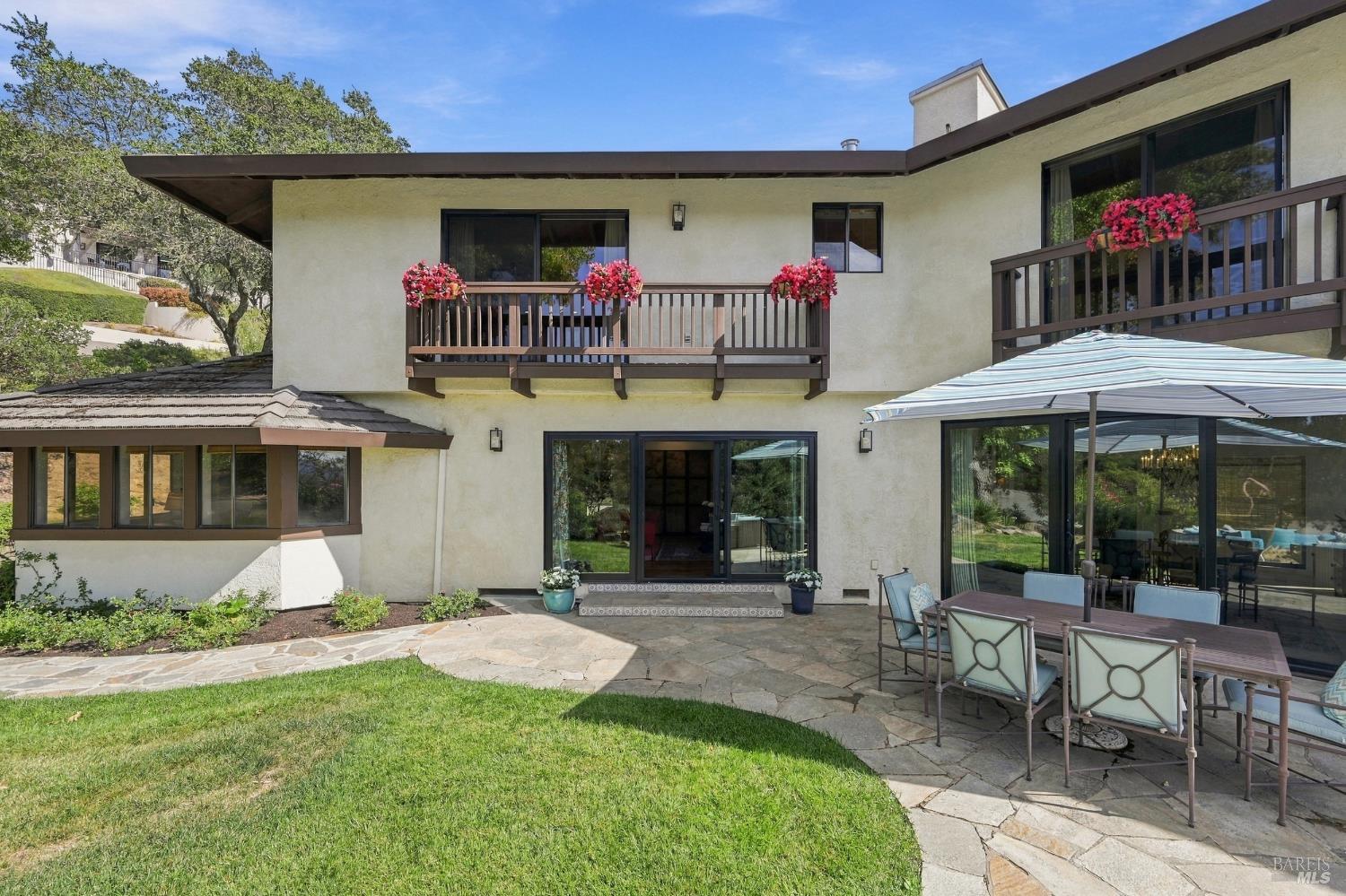 9 Burning Tree Court Napa CA 94558